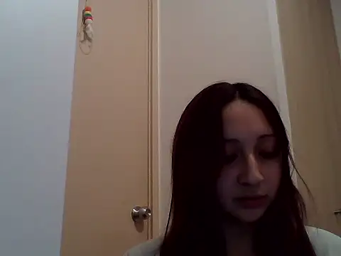 Snapshot of 010874 chatting on June 2, 4:14 am 010874 online show from June 2, 4:14 am