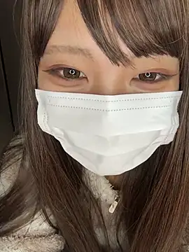 Snapshot of Sakuna_oO chatting on May 11, 10:32 am Sakuna oO online show from May 11, 10:32 am
