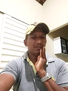 Snapshot of casado8659 chatting on June 6, 10:36 pm casado8659 online show from June 6, 10:36 pm