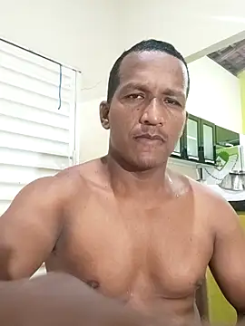 Snapshot of casado8659 chatting on June 13, 9:35 pm casado8659 online show from June 13, 9:35 pm