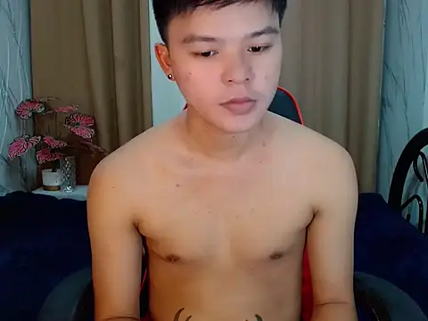 yourhotasiandoms online show from June 20, 4:48 am