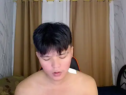 yourhotasiandoms online show from July 15, 7:02 am