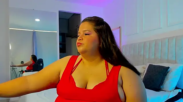 Snapshot of laura_br1 chatting on May 28, 12:24 pm laura br1 online show from May 28, 12:24 pm