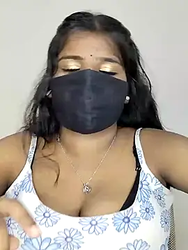 Snapshot of Axy1_1 chatting on June 13, 3:32 pm Axy1 1 online show from June 13, 3:32 pm