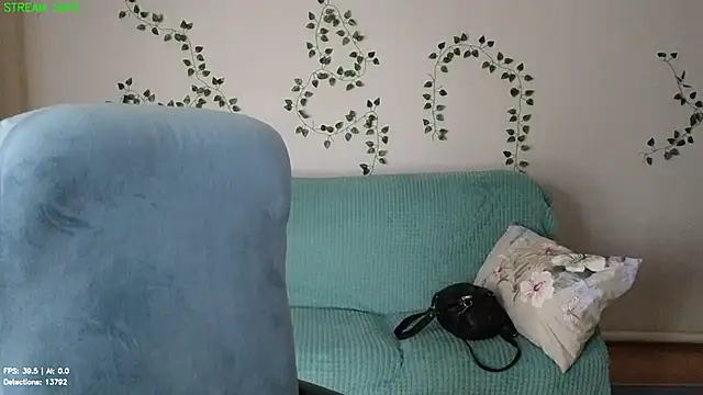 Snapshot of Melania_Cook chatting on July 27, 9:11 pm Melania Cook online show from July 27, 9:11 pm