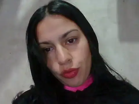 Snapshot of pamelaamorette chatting on May 24, 5:29 pm pamelaamorette online show from May 24, 5:29 pm