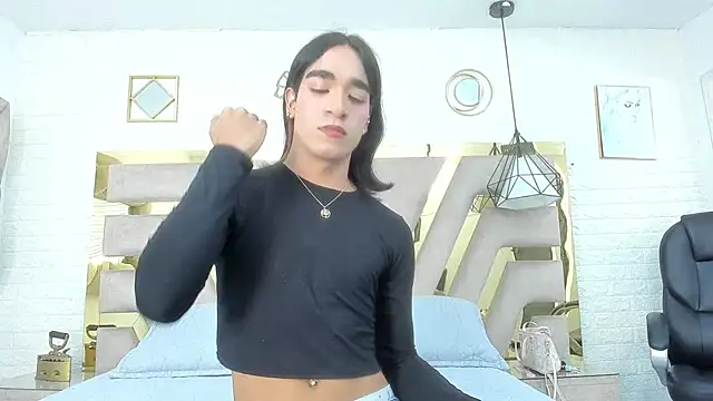 Veronica Martinez18 online show from May 1, 3:11 am