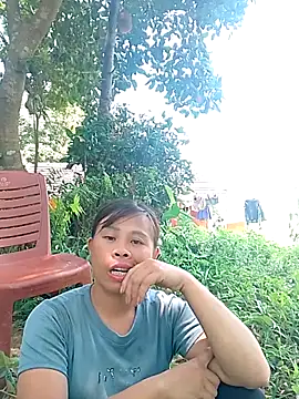 daisyy2 online show from May 27, 4:53 am