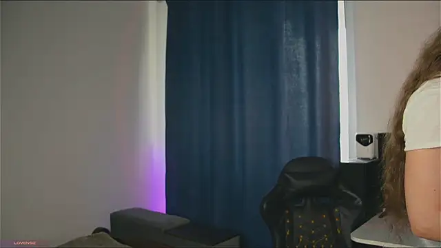 MiaSweetti online show from June 15, 3:31 am