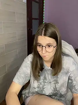 Blossom Emily online show from June 6, 4:01 pm