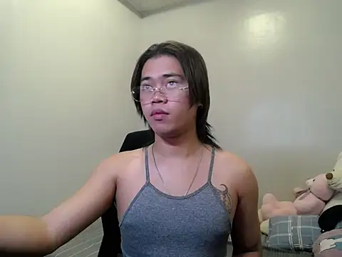 Yumekofear online show from May 1, 12:43 pm