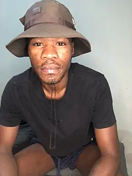 Snapshot of thandolezwe1 chatting on May 7, 10:59 pm thandolezwe1 online show from May 7, 10:59 pm