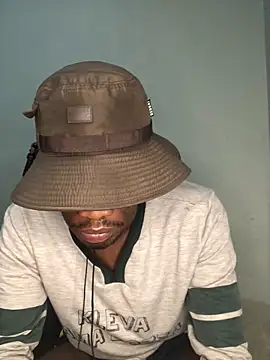 Snapshot of thandolezwe1 chatting on May 9, 3:34 am thandolezwe1 online show from May 9, 3:34 am