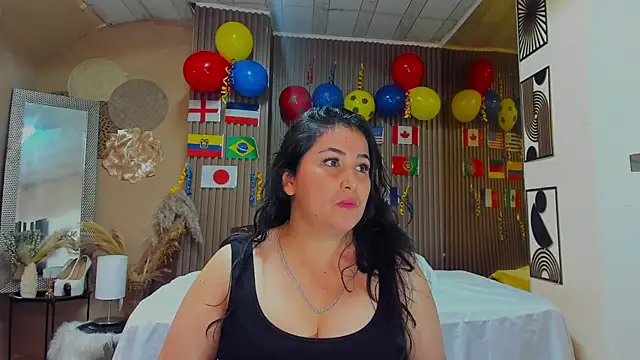 BBWLuxuryMuse online show from June 11, 12:36 pm