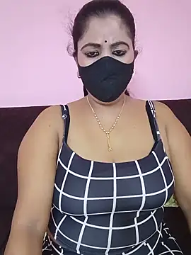 Polly-bhabi online show from June 5, 7:08 pm