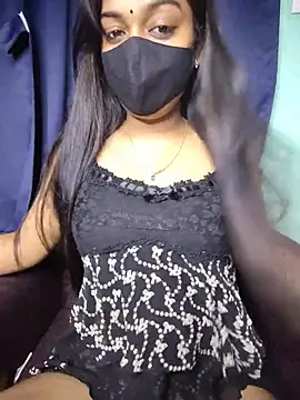 Snapshot of Menaxi_Baby7 chatting on May 31, 7:26 am Menaxi Baby7 online show from May 31, 7:26 am