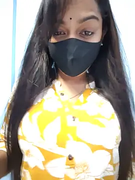 Snapshot of Menaxi_Baby7 chatting on June 2, 5:37 pm Menaxi Baby7 online show from June 2, 5:37 pm