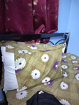Snapshot of Menaxi_Baby7 chatting on July 1, 4:40 pm Menaxi Baby7 online show from July 1, 4:40 pm