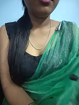 Snapshot of Menaxi_Baby7 chatting on July 23, 10:08 pm Menaxi Baby7 online show from July 23, 10:08 pm