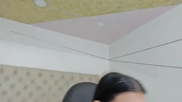 Snapshot of MelCherry chatting on May 7, 8:47 pm MelCherry online show from May 7, 8:47 pm