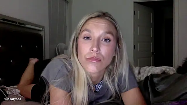 Misss alyssaaa online show from June 5, 4:19 am
