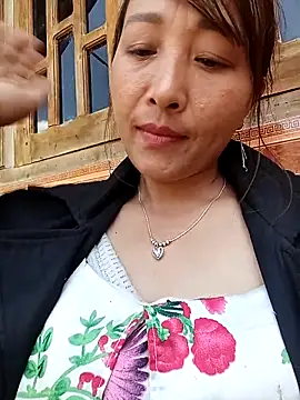 ABCKUTE20 online show from May 14, 2:40 am
