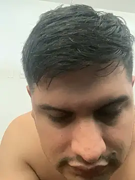 Snapshot of MenSexPeru chatting on May 4, 5:31 pm MenSexPeru online show from May 4, 5:31 pm