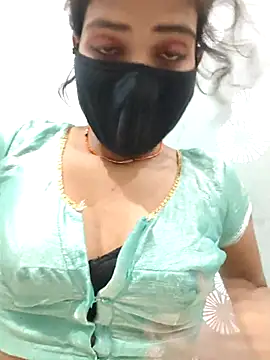 Hot Candy77 online show from June 25, 2:33 am