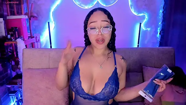 liz martins1 online show from June 3, 1:52 am