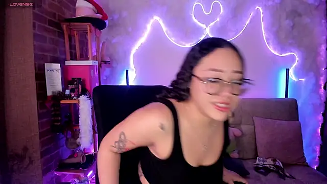 liz martins1 online show from June 6, 2:16 am