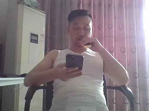 Snapshot of semir-xin chatting on June 8, 6:58 am semir-xin online show from June 8, 6:58 am