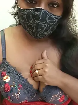 Snapshot of Sumona_darlinh chatting on May 26, 8:43 am Sumona darlinh online show from May 26, 8:43 am
