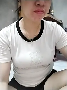 Girl lovebaby online show from May 31, 1:58 am