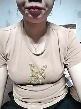 Girl lovebaby online show from May 31, 2:02 pm