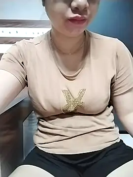 Girl lovebaby online show from June 6, 12:27 am