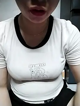 Girl lovebaby online show from June 7, 2:05 am