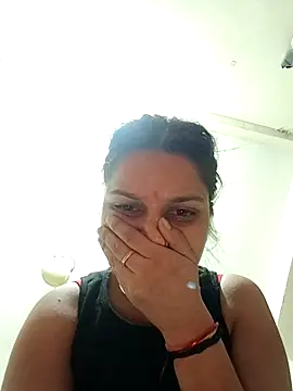 Snapshot of kiran-baby chatting on May 28, 7:55 pm kiran-baby online show from May 28, 7:55 pm