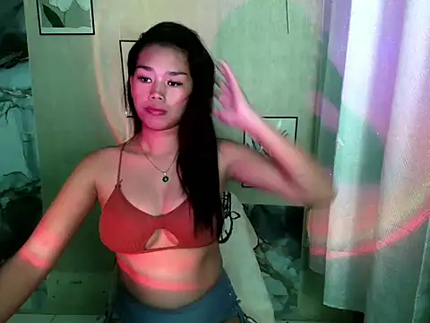 shellaxox1 online show from May 5, 5:54 pm