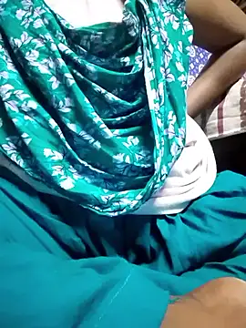 indian-couple9 online show from June 8, 8:20 pm