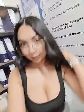 JENNIFER  03 online show from June 27, 4:45 pm