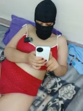 Snapshot of Sahira-22 chatting on June 5, 7:19 pm Sahira-22 online show from June 5, 7:19 pm