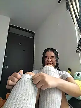L0lita Emi12 online show from July 24, 9:13 pm