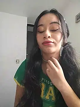 L0lita Emi12 online show from July 27, 4:36 pm