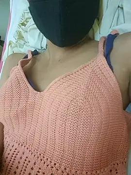 babygirl054 online show from July 6, 1:24 am