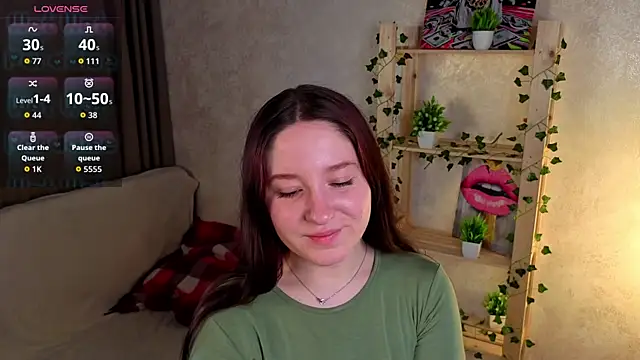 Snapshot of RudyLienna chatting on June 3, 8:17 am RudyLienna online show from June 3, 8:17 am