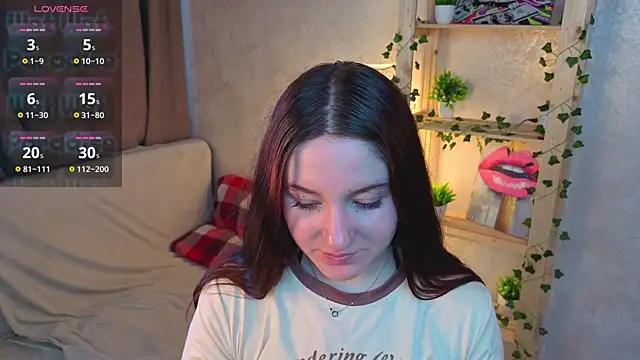 Snapshot of RudyLienna chatting on June 14, 8:16 am RudyLienna online show from June 14, 8:16 am