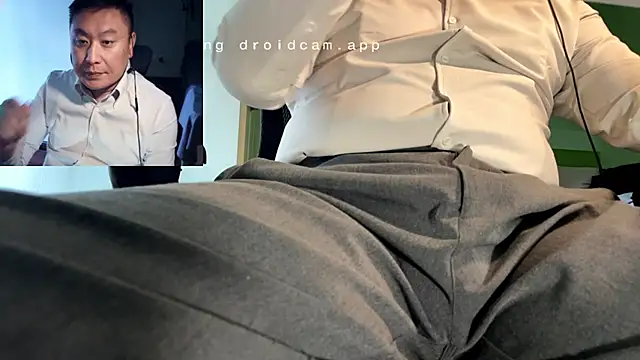 Snapshot of mrcake666 chatting on June 5, 6:42 am mrcake666 online show from June 5, 6:42 am