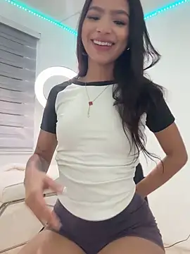 Snapshot of Dulce_camii chatting on May 15, 5:14 am Dulce camii online show from May 15, 5:14 am