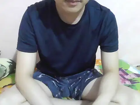 Zineyy online show from June 25, 4:22 pm