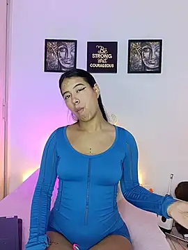 Raven stonee01 online show from June 20, 12:36 am